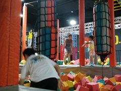 -嗨马乐动室内潮玩运动·团建·轰趴·桌游(南丰汇店)