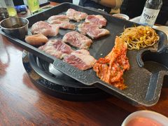 -Dombe豚(黑猪肉街店)