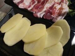 -丹东特色烤肉(学府路一部店)