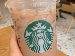红茶拿铁-星巴克臻选(成都太古里店)