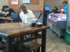 大堂-面尚香关中面馆(盛龙广场总店)