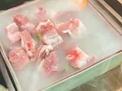 -得意咚瓜·顺德鱼生·冬瓜火锅(深圳首店)