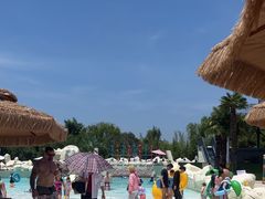 -太阳岛沙滩泳场水上乐园