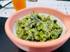 擂辣椒皮蛋-渔芙南(三里屯店)