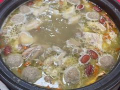 -花苑美食横琴生蚝火锅(拱北粤华路店)