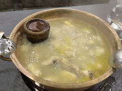 -朴小妹人参鸡汤火锅(长白山万达店)