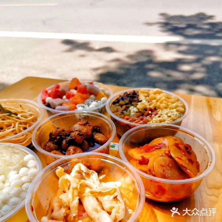 火了四年的老成都冰粉 居然藏在一个巷子里