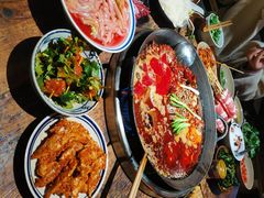 -四小区火锅·巷子里的重庆火锅(花照壁店)