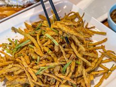 -莲餐厅·湖北菜·潜江小龙虾店(愚园路店)