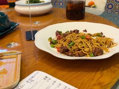 -乡村馕坑肉·烧烤·新疆菜·本地人更爱吃(阿勒泰首店)