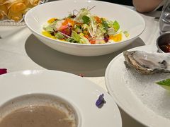 -MONICH牛排融合餐厅(和义大道购物中心店)