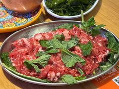 -洱火云南酸菜牛肉火锅(石景山当代商城店)