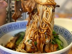 蛤蜊猪肝面-沪西老弄堂面馆(定西路店)