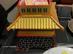 -山川小町·极番烧肉(新地假日广场店)