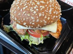 鸡肉芝士三明治-The Habit Burger Grill 哈比特汉堡(复兴soho店)