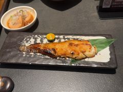 -铭牛烧肉·和牛海鲜自助(高新月牙湖店)