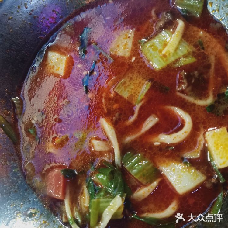 怪不得有人说，跑一趟咸阳专门去吃汇通面！