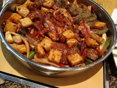 鮰鱼大虾鸡腿肉组合焖锅-黄记煌三汁焖锅(崇文门店)