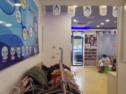 -月儿湾儿童游泳成长中心