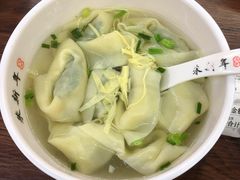 荠菜馄饨-朱新年·苏式汤团·面点(北寺塔店)
