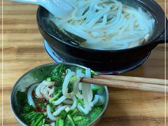 -贵州沾水米线(学田湾店)