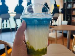 -抱抱地球咖啡馆(国家海洋博物馆店)
