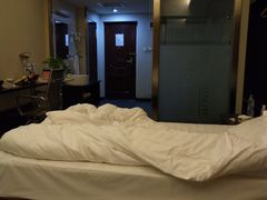 -如家云上四季连锁酒店(昆明东风广场地铁站店)