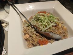 亲子鲑炒饭-穹六人间 people 6(岳阳路店)