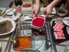 捞派滑牛肉-海底捞火锅(金地广场生日主题店)