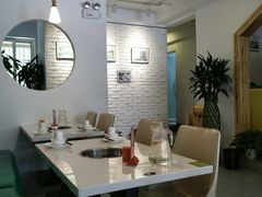 -张大师鸭爪爪特色干锅(南湖店)