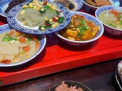 -蓝田九大碗民俗食府(蓝田店)