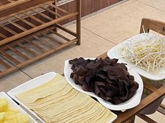 -清真·田园居家酸菜牛肉烤火锅(凤霞路店)