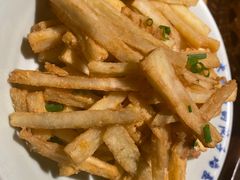 咸蛋黄炒茄子-吃饭皇帝大(解放西路店)