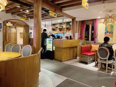 -隔壁老王·家常云南菜(花巷店)