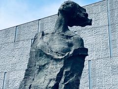 -侵华日军南京大屠杀遇难同胞纪念馆-停车场
