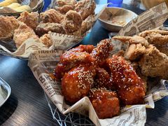 -BHC炸鸡(明洞总店)