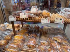 -CARINO BAKERY&CAFE(人广来福士店)