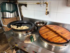 -胡记锅贴·沪上游子老鸭粉丝汤(太原路店)