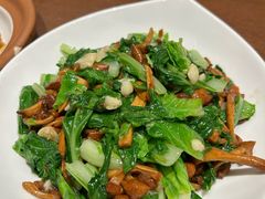 -北李妈妈菜·虾爬子大锅贴(贵和店)