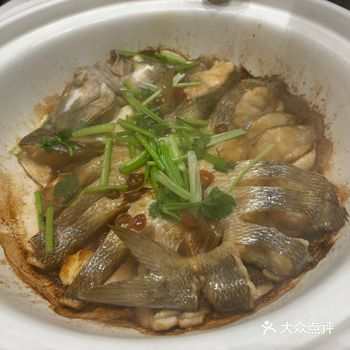 #点评正当玩 环境：很不错 装修是中国风 全都是包间