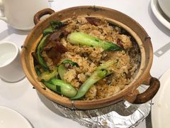 腊味煲仔饭小煲-万龙洲海鲜(大兴绿地缤纷城店)