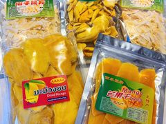 -曼阁市场水果批发市场