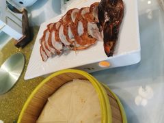 德胜枣木烤鸭-雀蓝川菜(奥体广场店)