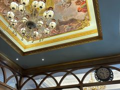 -秘密旅行Bonjour(黑金冠 江南西店)