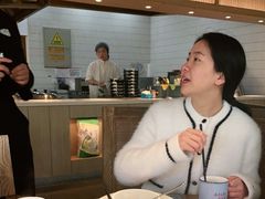 -蜜桃餐厅·伴山(湖滨商业街店)