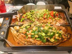 -江边城外烤全鱼(世茂广场店)