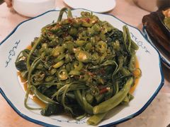 -洪霞餐馆