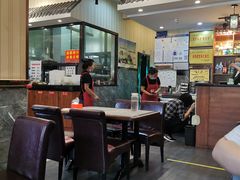 大堂-华盛园卷子王农家菜水库鱼