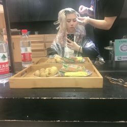 -苑苑发型设计