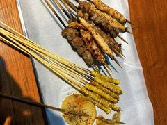 -京狮炙燥·精酿烧烤(首经贸店)